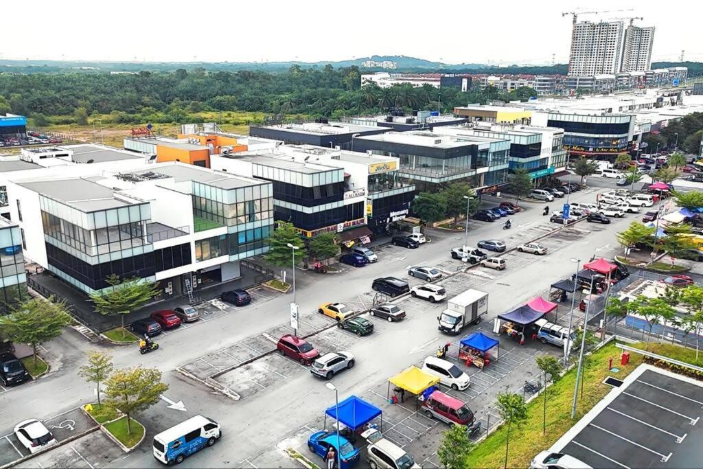 Luxury Alanis Klia1 Klia2 Putrajaya Cyberjaya Apartment *